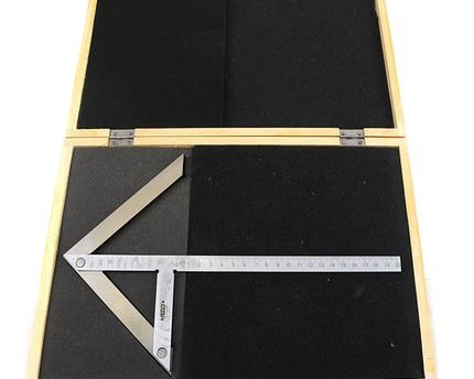 INSIZE Measuring Equipment Insize Center Marking Gauge 200x150mm Range Series 7205-200